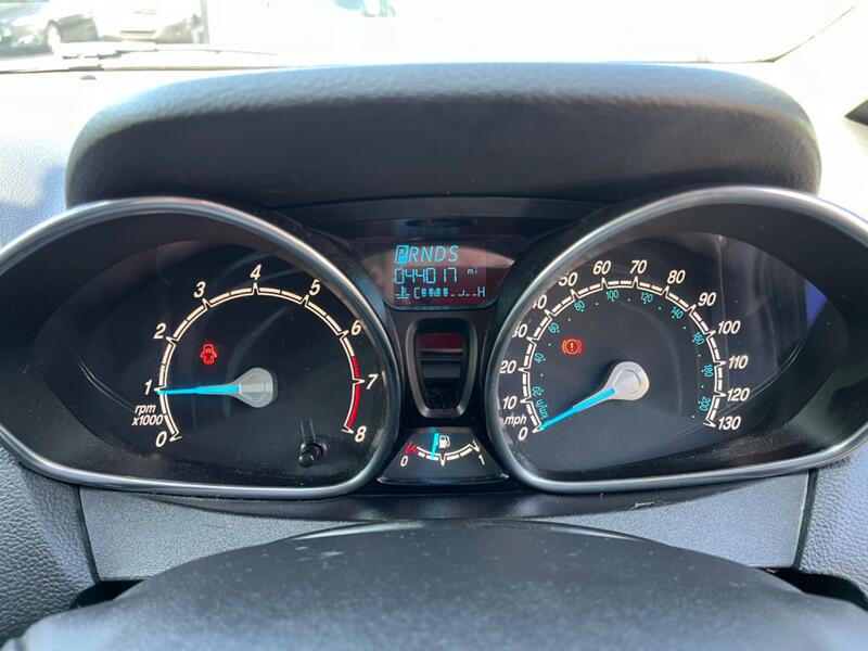 FORD B-MAX